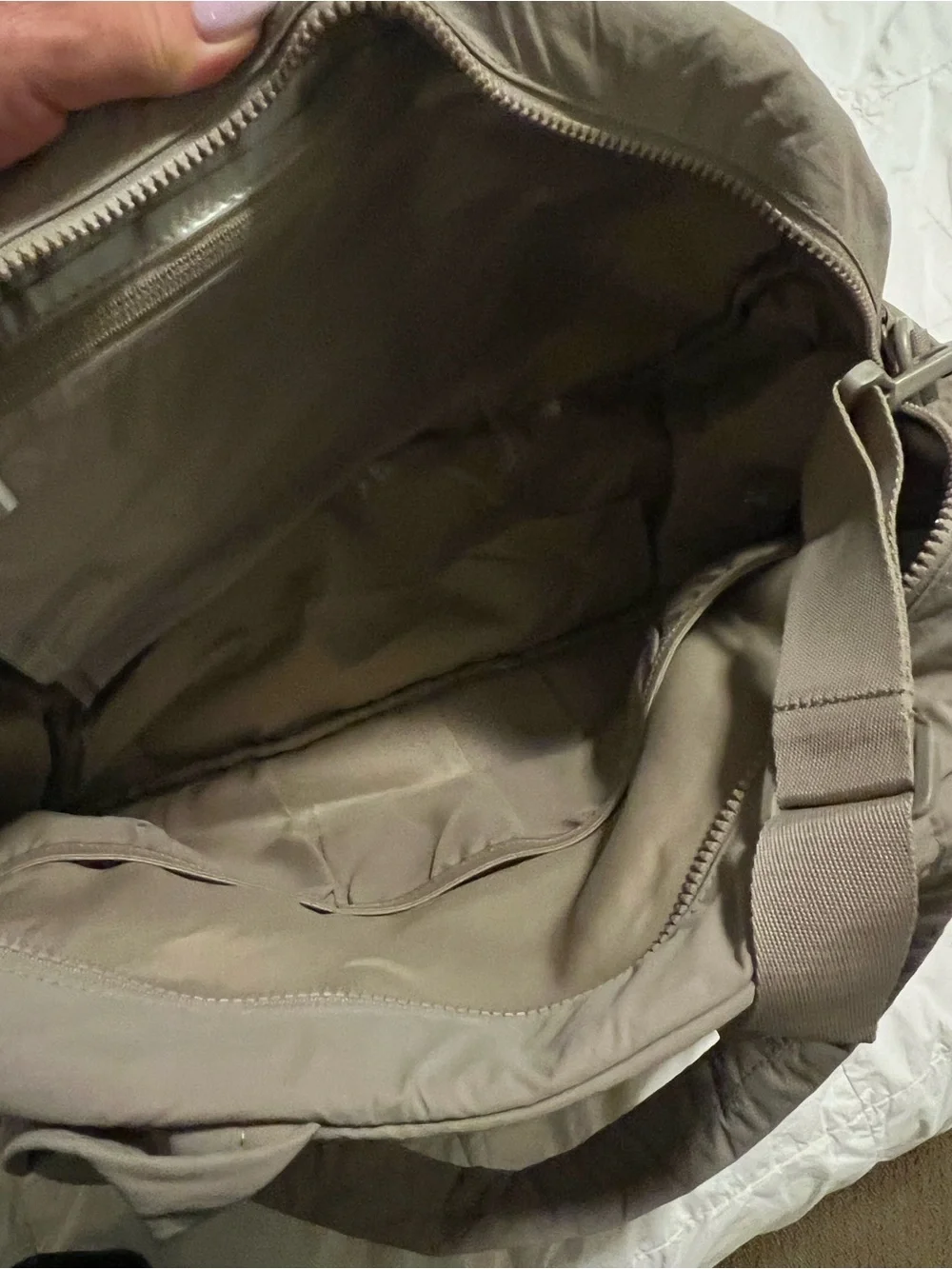 Everyday Quilted Hobo Bag in Taupe